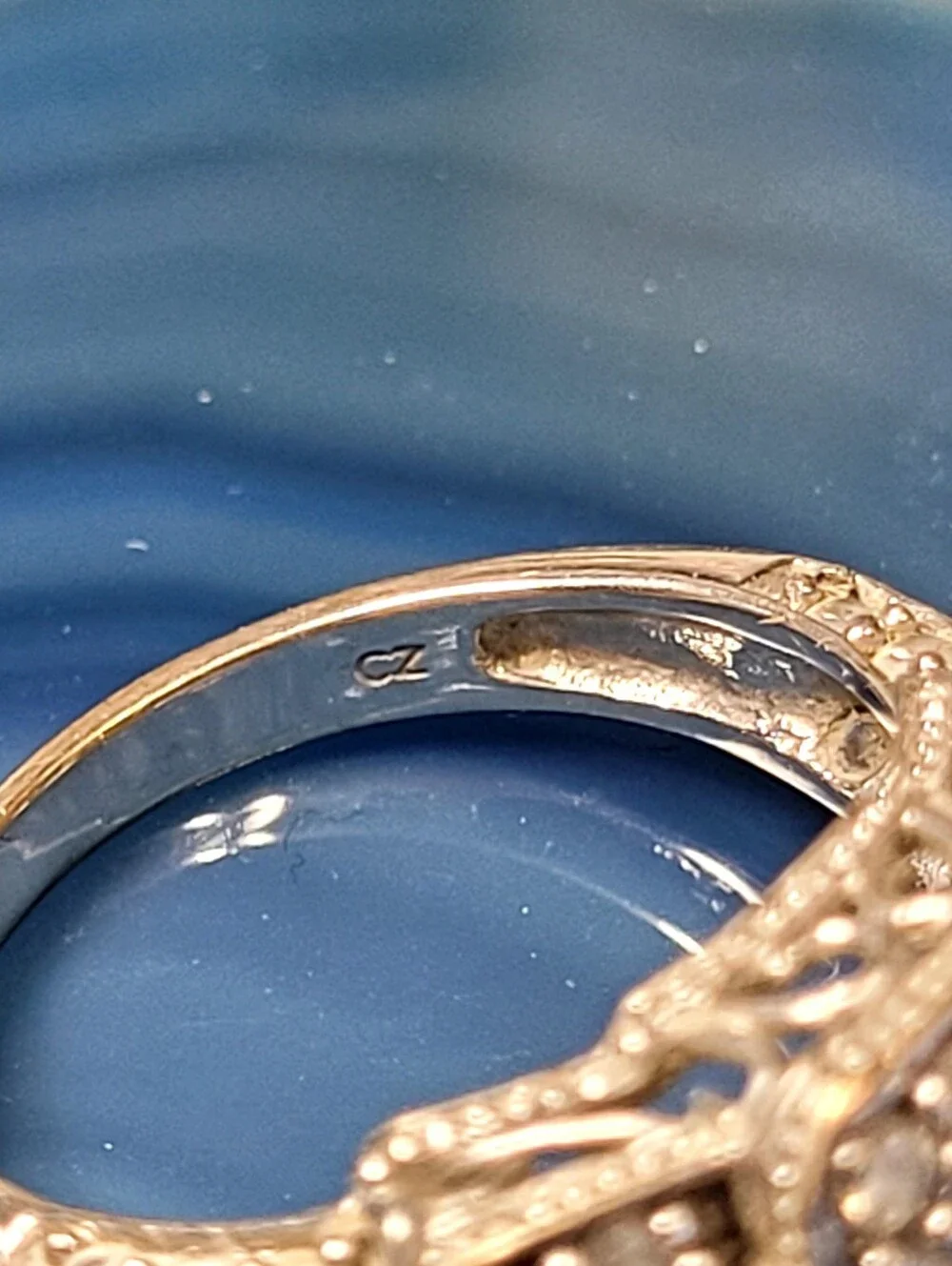 10k White Gold Square  Ring with Clear Stones - Silver - Picture 6 of 10